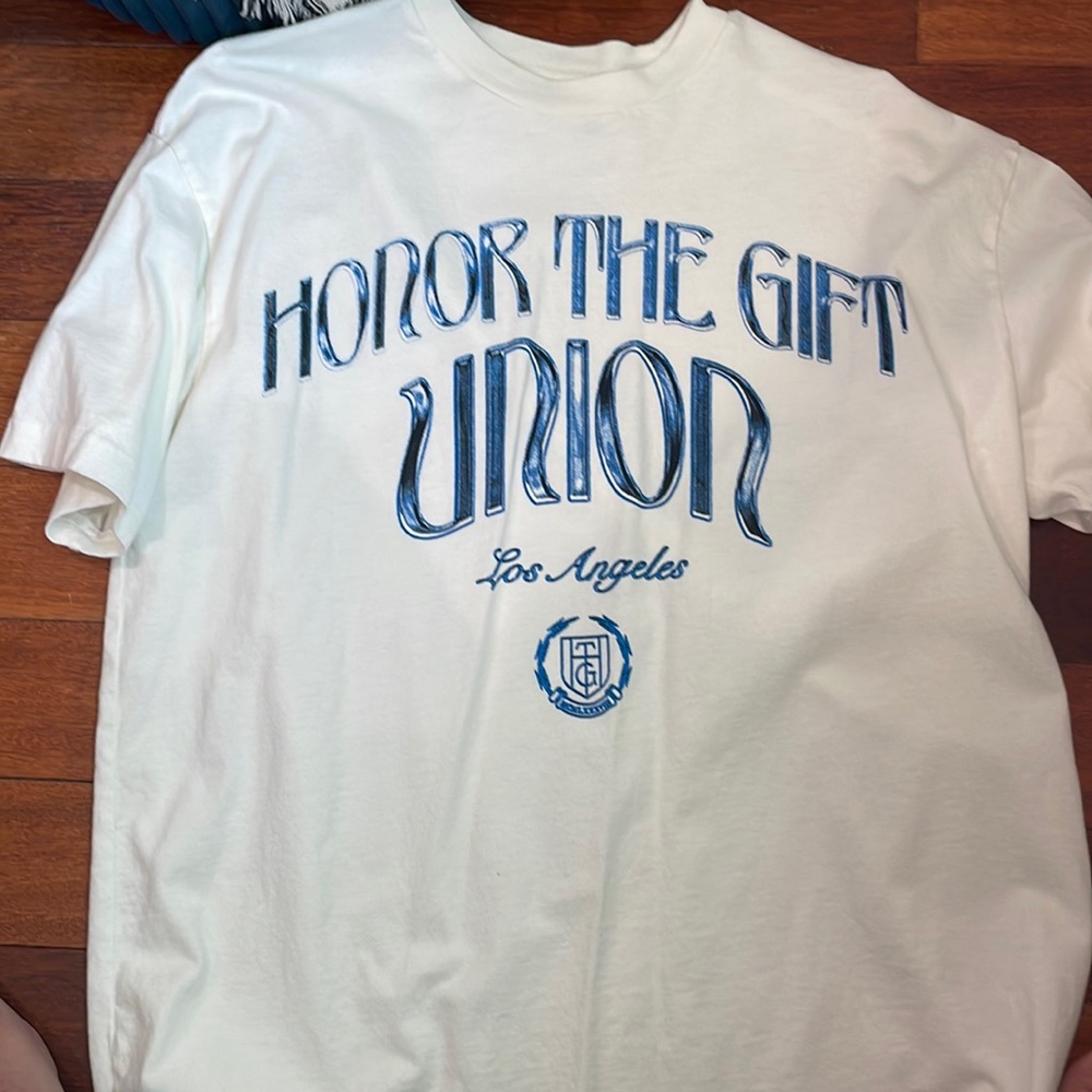 Honor the gift t shirt